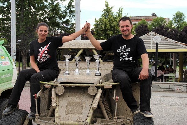 Дончо и Ива Цаневи сред най-добрите в офроуд състезание в Гърция