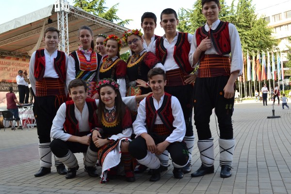 Кметът официално откри I-вия национален фолклорен конкурс в гр. Казанлък