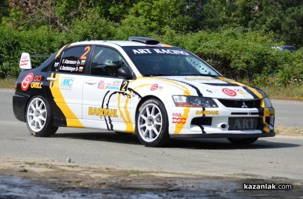 Костадин Щерев и половинката му Ани Папазова победиха в „Рали – спринт Казанлък“ /видео/