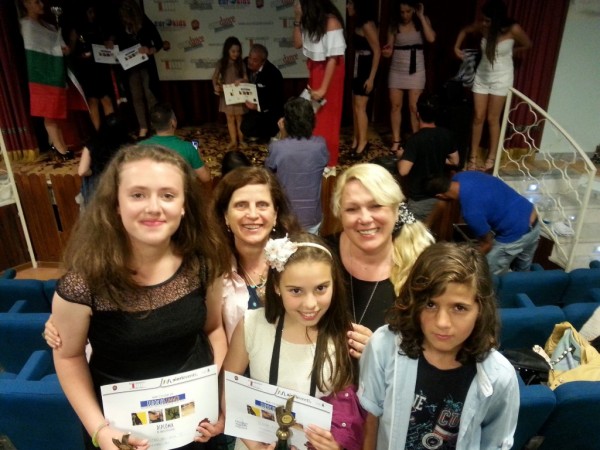 Млади казанлъшки таланти се завърнаха с награди от конкурс в Италия