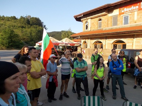 Ради Милев отново победител в нощен поход в Стара планина