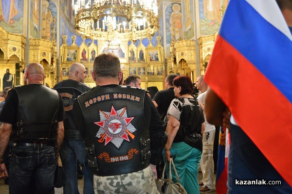 Руските рокери от “Нощни вълци“