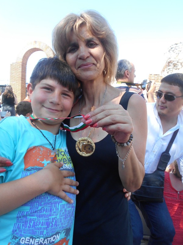 Изключителни успехи по математика за учениците от Крън на международния турнир в Несебър