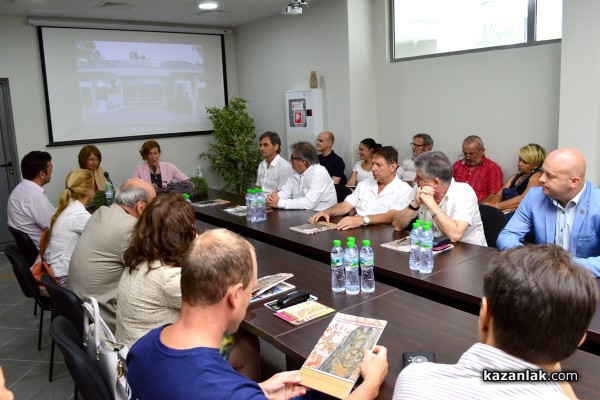 Видеоклип ще рекламира Казанлък и Долината на розите