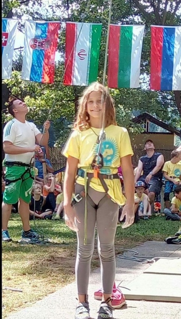 Радина Димитрова с титла от най-популярното състезание по катерене при децата