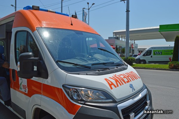 Инкасо бус и автомобил катастрофираха до ОМВ /видео/