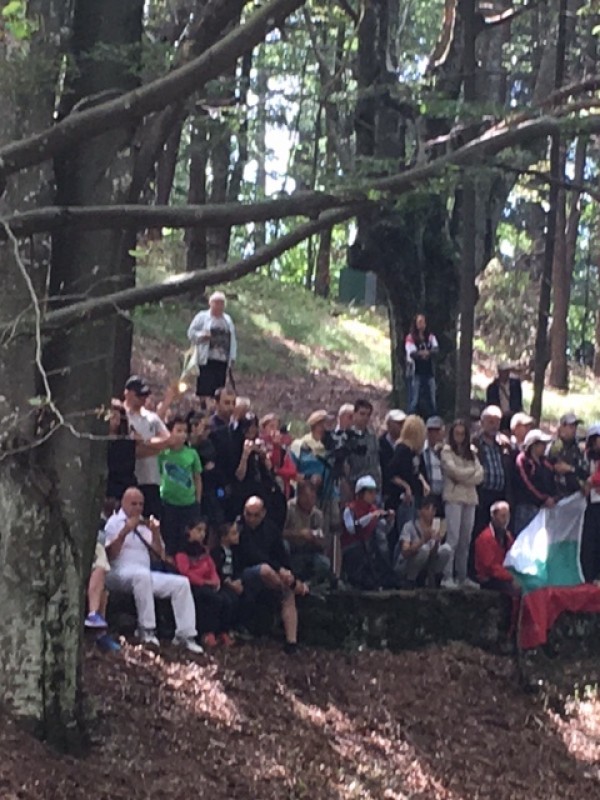 Стотици родолюбци се събраха под връх Бузлуджа, за да почетат паметта на Хаджи Димитър