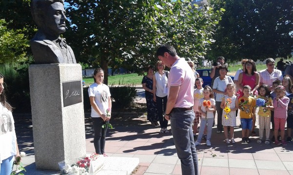 Казанлъчани заедно отбелязаха 179 години от рождението на  Васил Левски