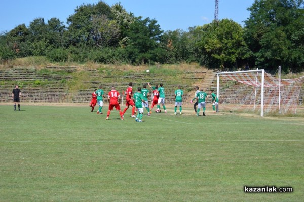 „Розова долина“ разгроми юношите на „Берое“ в контрола