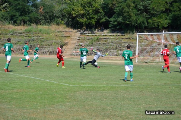 „Розова долина“ разгроми юношите на „Берое“ в контрола