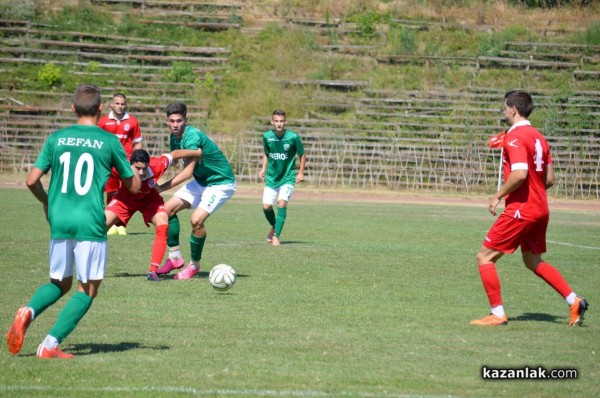 „Розова долина“ разгроми юношите на „Берое“ в контрола