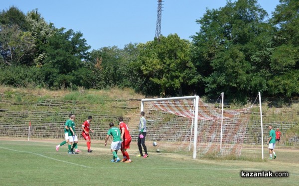 „Розова долина“ разгроми юношите на „Берое“ в контрола