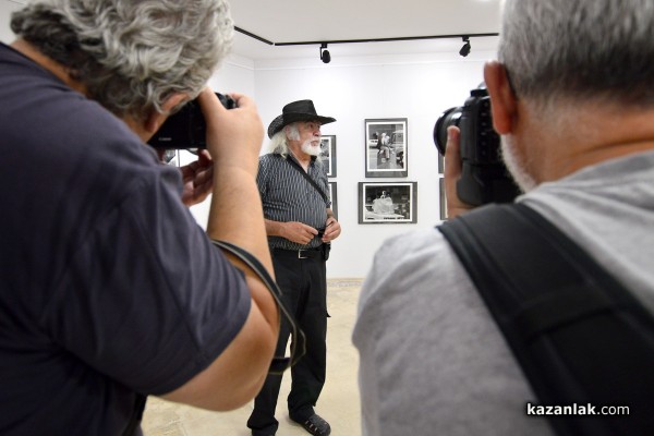 Фотографска изложба на Гаро Кешишян