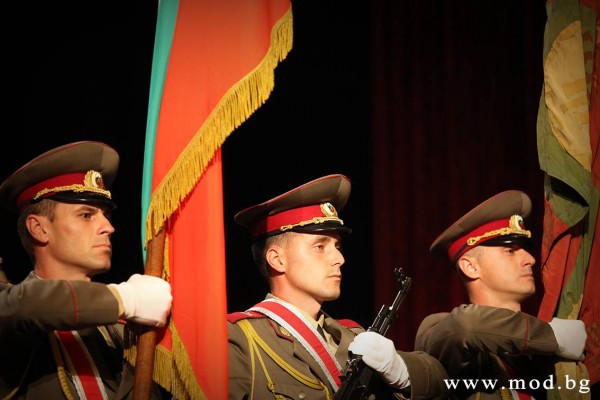 В Казанлък издигаме втория паметник в света посветен на песен / Новини от Казанлък