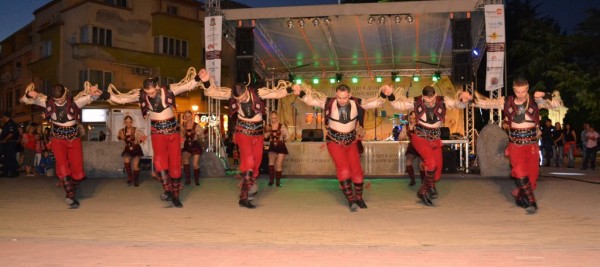 Кметът на община Казанлък откри официално 11-тото издание на Празниците в Долината на тракийските царе