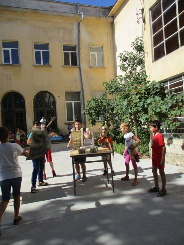 Деца се забавляваха в Библиотеката по време на събитието “Назад към корените на траките“