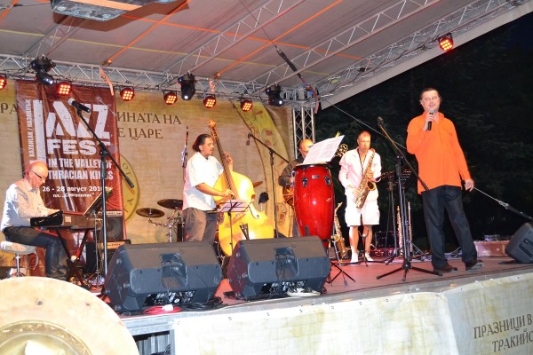 „Джаз кафе“ и „Турийска рапсодия“ на Празниците в Долината на тракийските царе 2016