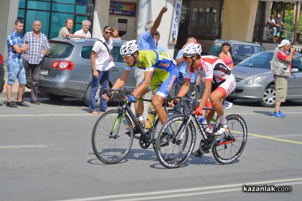 Александър Алексиев спечели спринта в Казанлък /видео и снимки/