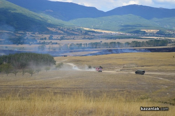 Пак запалиха пожар над военния полигон /видео и снимки/