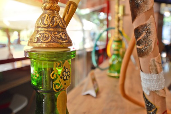 Cafe Мерси  - първото кафе с луксозни наргилета в Казанлък отвори днес