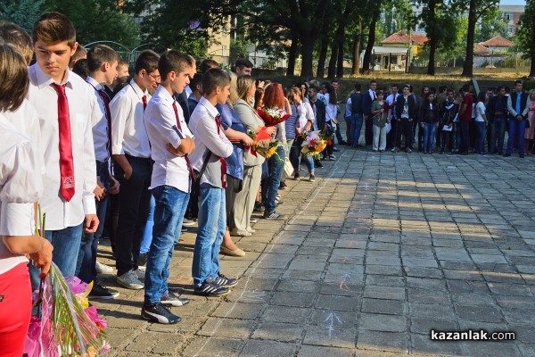 333 ученици прекрачиха прага на Механото /видео/