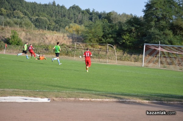 „Розова долина“ спечели срещу „Верея“ 4 дни преди мача с „Черно море“