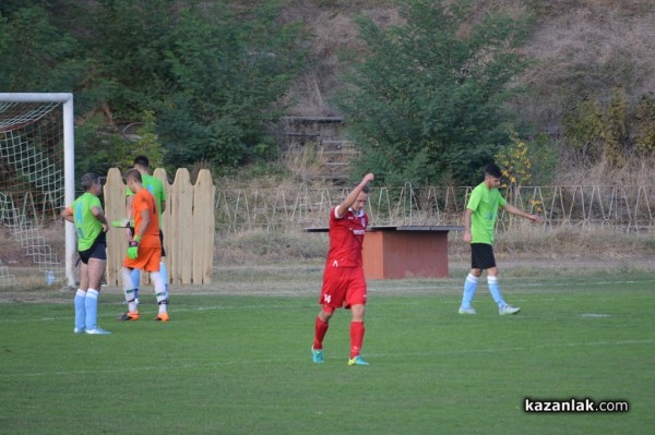 „Розова долина“ спечели срещу „Верея“ 4 дни преди мача с „Черно море“