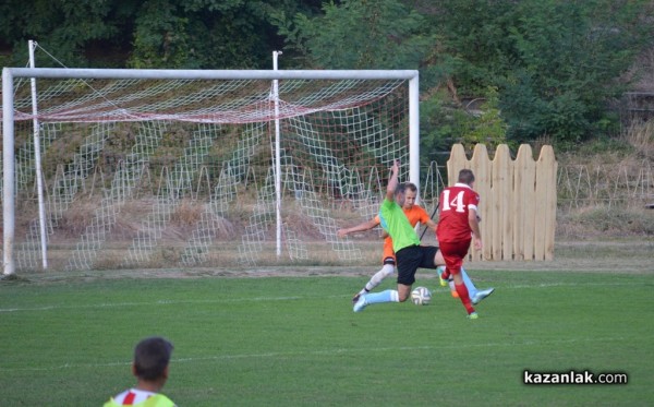 „Розова долина“ спечели срещу „Верея“ 4 дни преди мача с „Черно море“