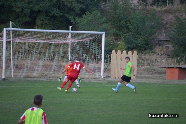 „Розова долина“ спечели срещу „Верея“ 4 дни преди мача с „Черно море“