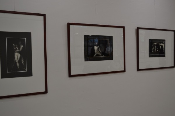 Невиждани фотографии на Кольо Пейчев в изложбата „Еротичен балет и още нещо“