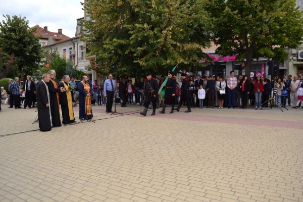 Община Казанлък тържествено отбеляза Деня на независимостта
