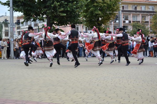Община Казанлък тържествено отбеляза Деня на независимостта
