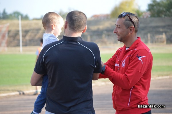 „Розова долина“ победи с класически резултат  „Димитровград“