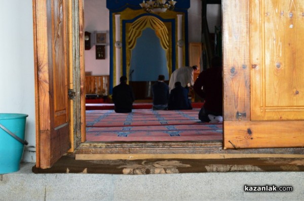 Абонамент за вестник причина за смяна на имама в Казанлък?