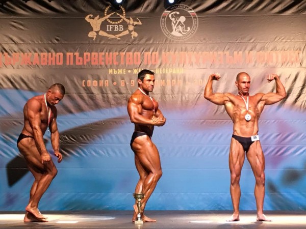 Културистите на „Трек“ с множество медали и абсолютна титла от Републиканското