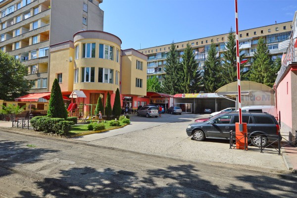 Нано продукт АНТИДЪЖД от Автомивка “ФРЕШ“ ви спестява есенните автомивки за 3 месеца!