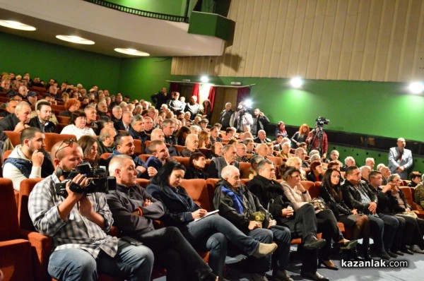 Кр. Каракачанов: Въпросът не е в правомощията на институцията, а в това кой е президентът!