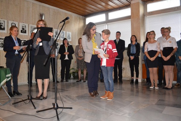 Благодарим ви, млади таланти на Казанлък!