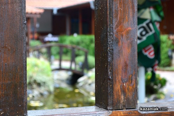 Камък и дърво – новата есенна премяна на ресторант „Ориент“