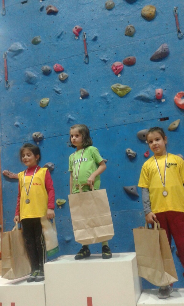  Катерачите на „СЕЛТ“ спечелиха три шампионски титли в дисциплината боулдър