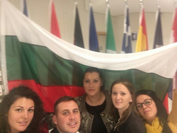 Представители на Младежи ГЕРБ - Казанлък посетиха Европейския парламент по покана на Ева Паунова ГЕРБ/ЕНП