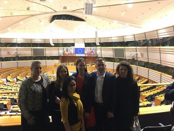 Представители на Младежи ГЕРБ - Казанлък посетиха Европейския парламент по покана на Ева Паунова ГЕРБ/ЕНП