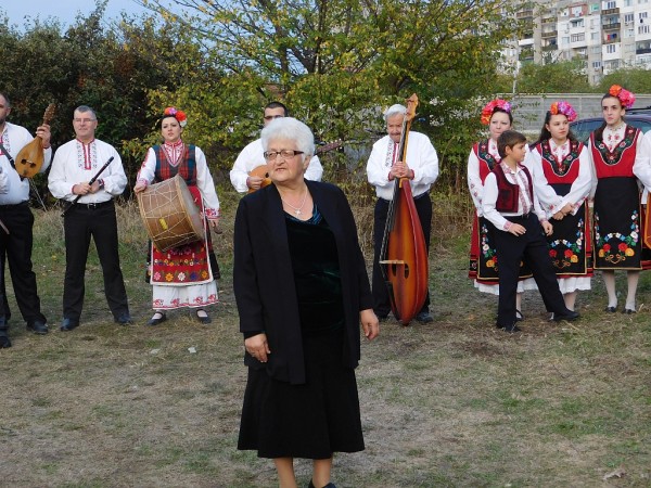 Казанлъчанката Марийка Генова към ГЕРБ: От 50 години никой не се бе сещал за улица “Люляк“