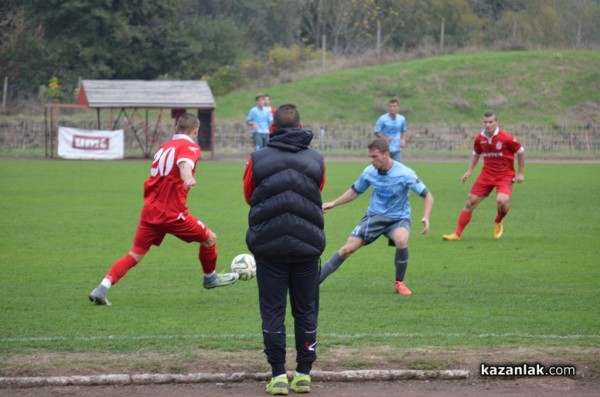 „Розова долина“ с трудна победа над „Гигант“
