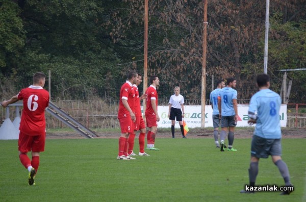 „Розова долина“ с трудна победа над „Гигант“