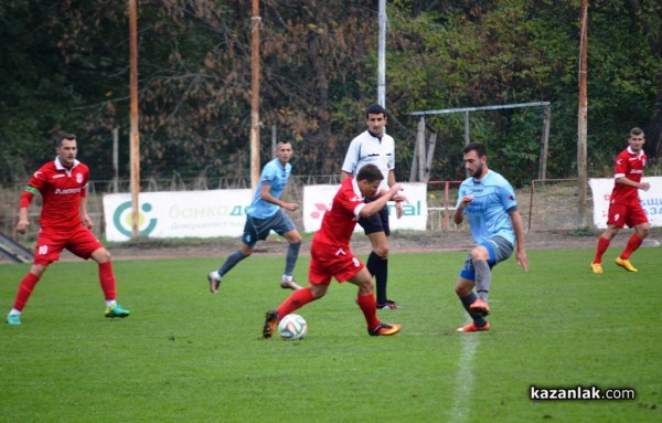 „Розова долина“ с трудна победа над „Гигант“