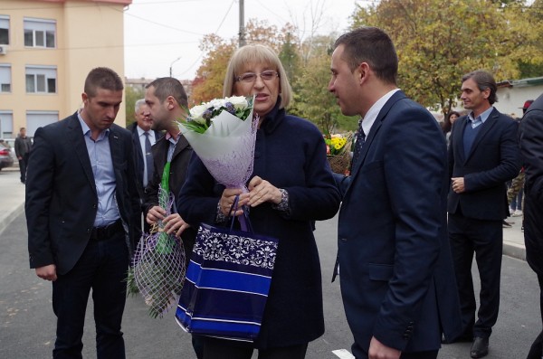 Цецка Цачева в Казанлък: Ще насърчавам политиките в интерес на хората
