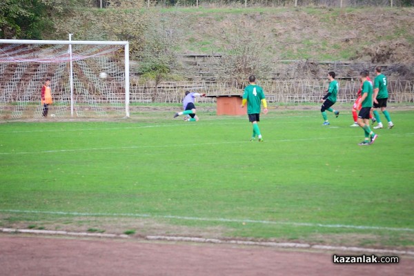 Футбол Розова долина - Свиленград