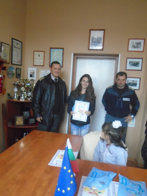 Школа „Живопис” към ОДК „Св.Ив.Рилски” с поредни отличия