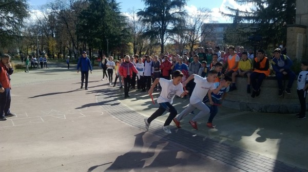 11-та лекоатлетическа щафета за наградите на Общината